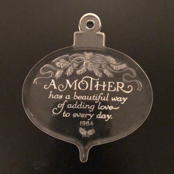 Hallmark Other - Vintage Hallmark 1984 Mother ornament
